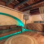Angolo Di Relax In Stabile Del 1400 Турин