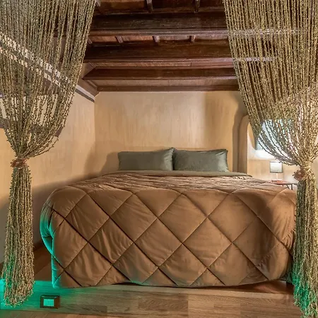 Διαμέρισμα Angolo Di Relax In Stabile Del 1400 *