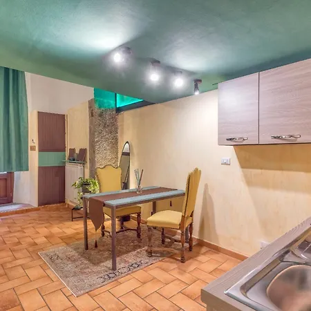 Lägenhet Angolo Di Relax In Stabile Del 1400 Turin
